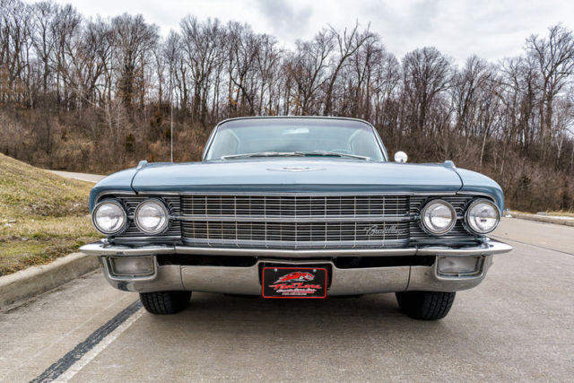 1962 Cadillac DeVille Sedan - photo 2