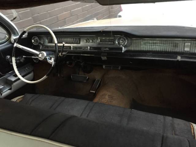 1962 Cadillac DeVille Sedan - photo 6