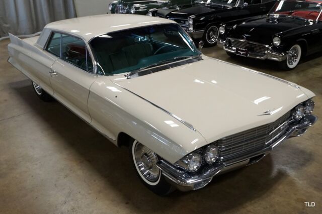 1962 Cadillac Series 62 Coupe DeVille -- - photo 2
