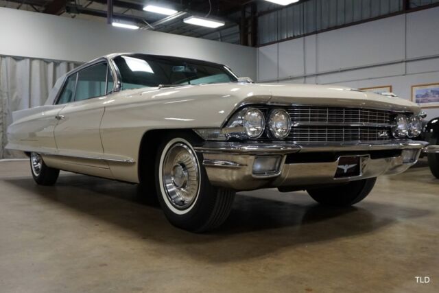 1962 Cadillac Series 62 Coupe DeVille -- - photo 3