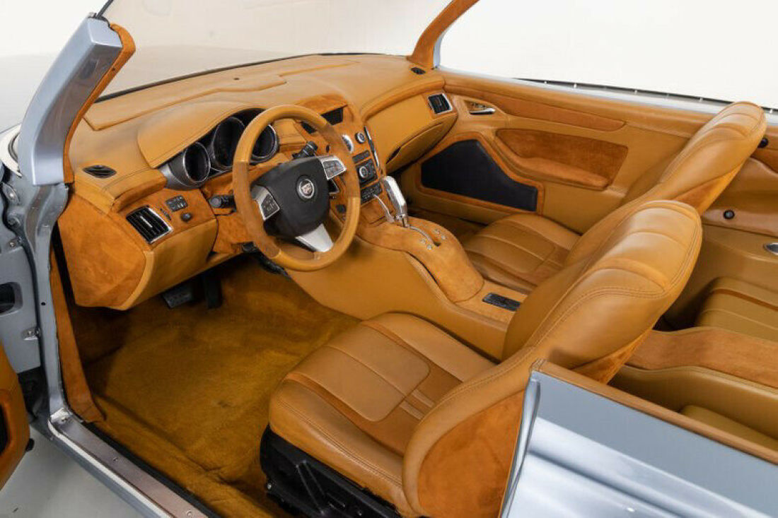 1962 Cadillac Series 62 Custom Roadster - photo 2