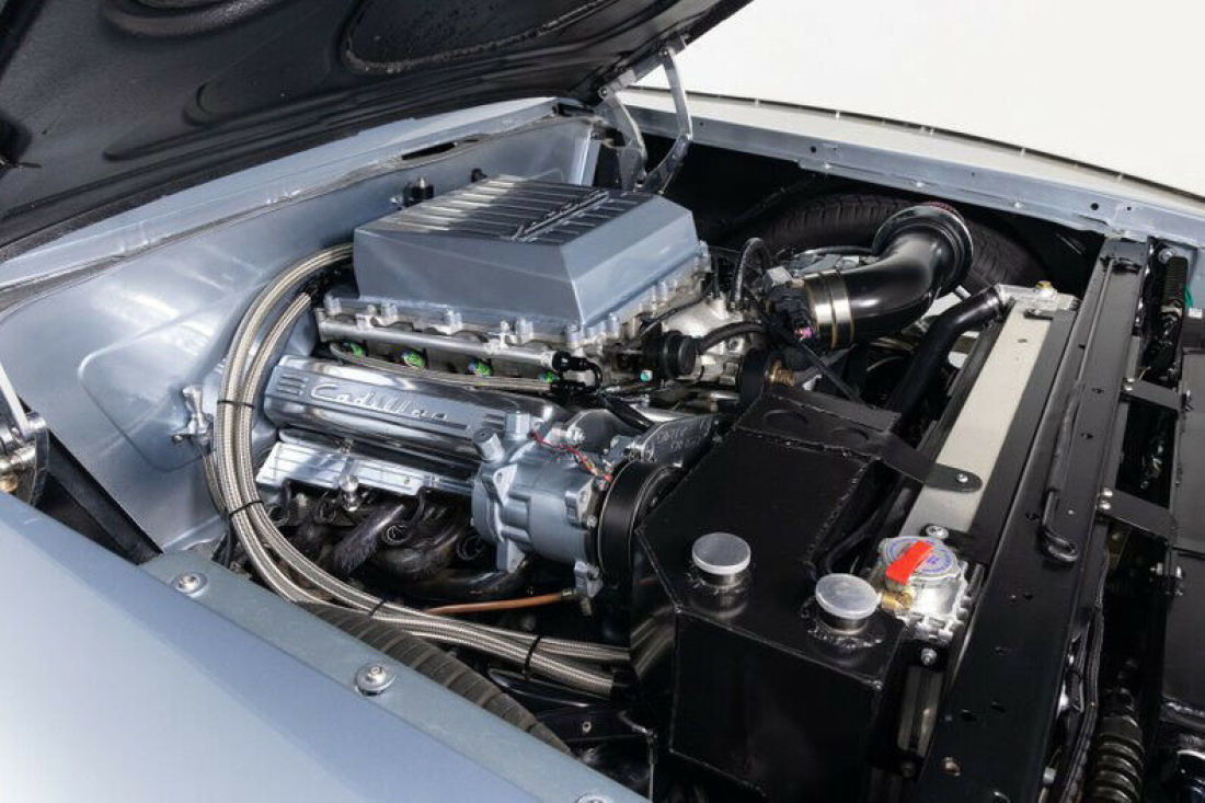 1962 Cadillac Series 62 Custom Roadster - photo 3