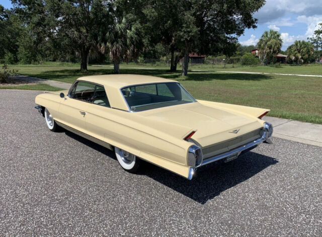 1962 Cadillac Series 62 sold NEW at St. Clair Motor Co San Jose, California - photo 5