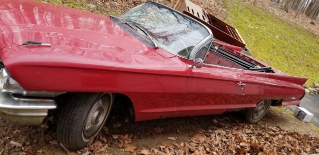 1962 Cadillac Series 62 BUCKET SEATS - photo 2