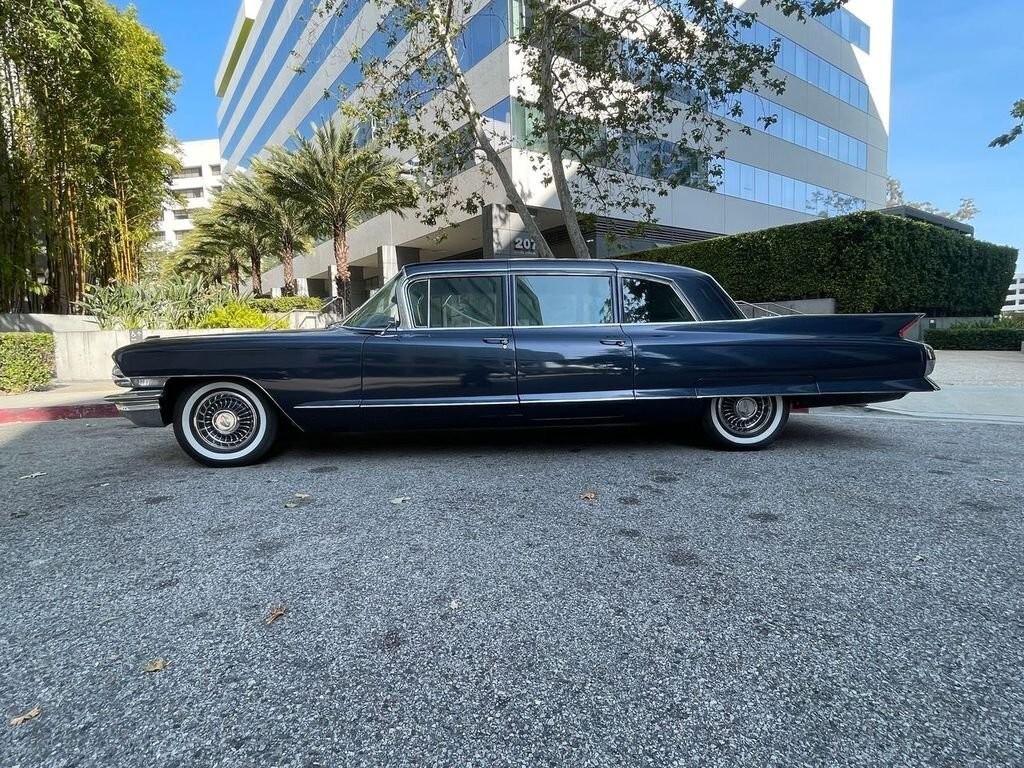 1962 Cadillac Fleetwood RESTORED 1962 CADILLAC SERIES 75 FLEETWOOD LIMOUSINE - photo 12