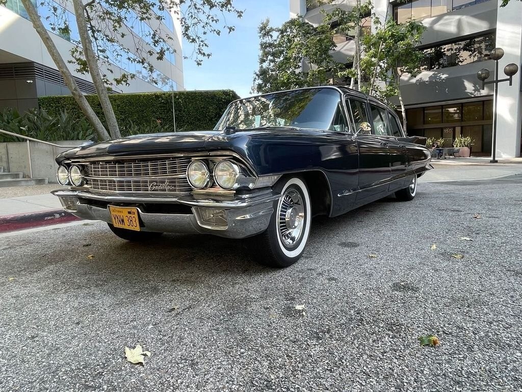 1962 Cadillac Fleetwood RESTORED 1962 CADILLAC SERIES 75 FLEETWOOD LIMOUSINE - photo 2