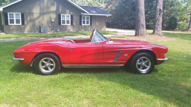1962 Chevorlet Corvette Roman Paint with Red Vinal interior. Original chassis 1962 Chevrolet Corvette