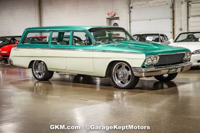 1962 Chevrolet Bel Air Wagon Teal & Green Station Wagon 350 V8 8537 Miles 1962 Chevrolet Bel Air/150/210 Wagon