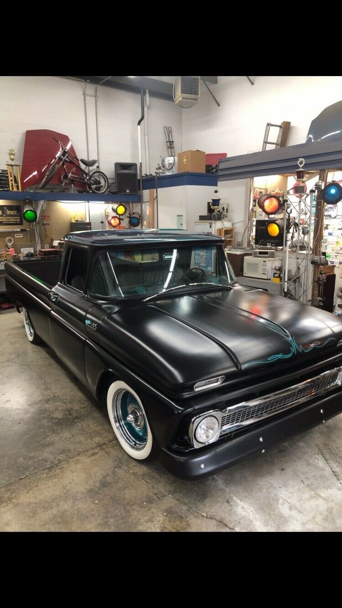 1962 Chevrolet C10 Pickup - photo 4