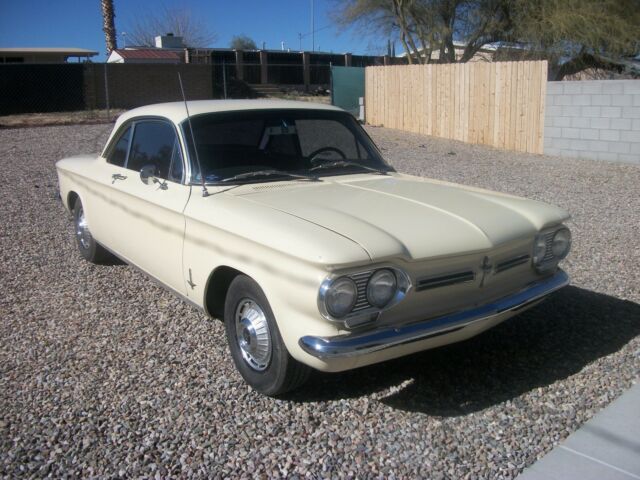 1962 Chevrolet Corair Monza 900 coupe 1962 Chevrolet Corvair
