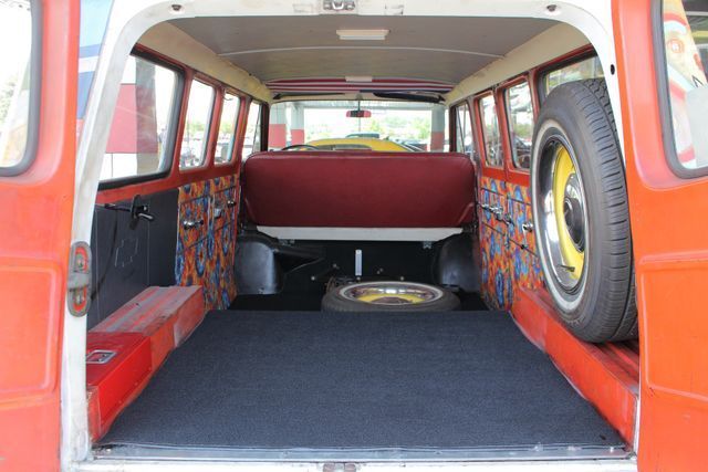1962 Chevrolet Corvair HIPPY GREENBRIER VAN! ONE OF A KIND! - photo 9