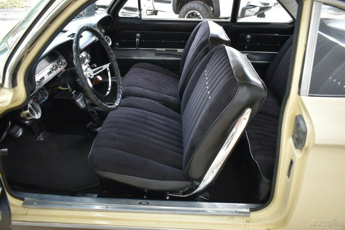 1962 Chevrolet Corvair Flat 6 Manual A/C - photo 10