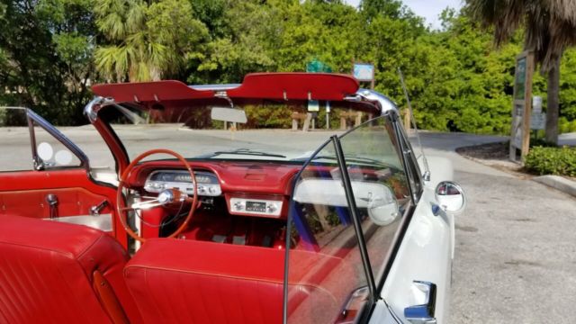 1962 Chevrolet Corvair Monza 900 Convertible - photo 10