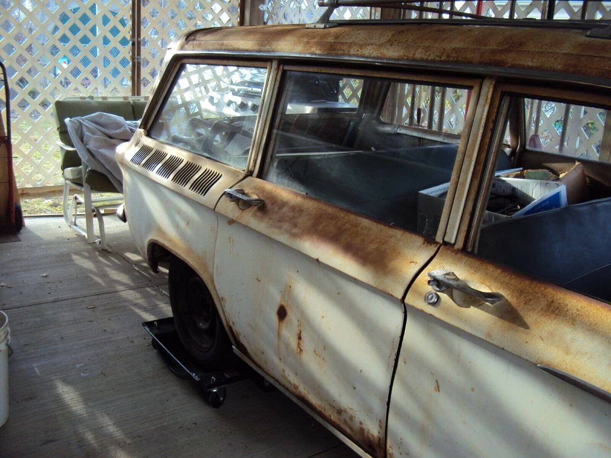 1962 Chevrolet Corvair 4 DOOR 900 WAGON - photo 2