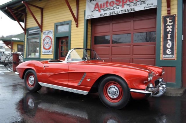 1962 Chevrolet Corvette 1962 Frame Off Restored 340hp! - photo 10