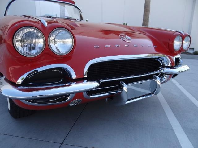 1962 Chevrolet Corvette -- - photo 10