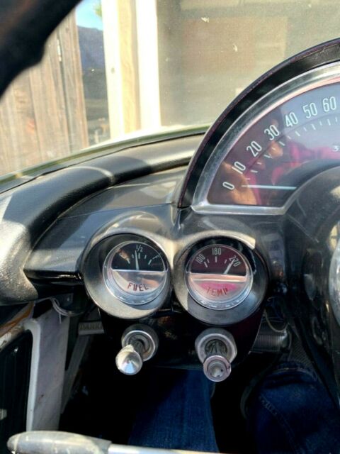1962 Chevrolet Corvette - photo 10