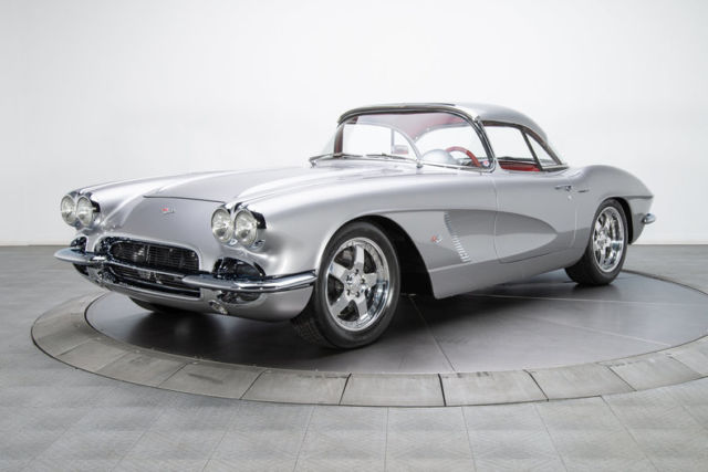 1962 Chevrolet Corvette -- - photo 10