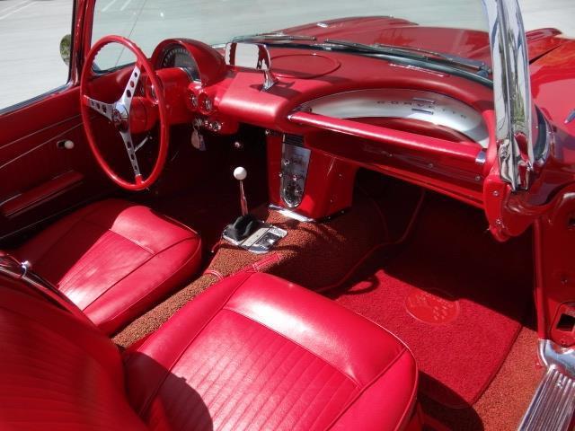 1962 Chevrolet Corvette - photo 12