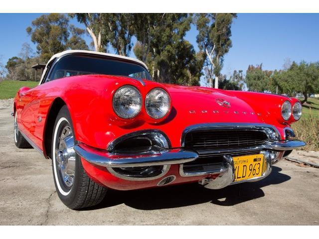 1962 Chevrolet Corvette -- - photo 2