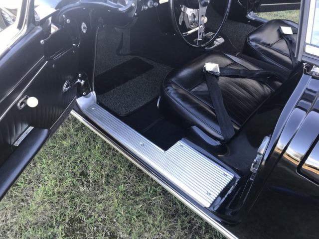 1962 Chevrolet Corvette 62 roadster 327 340 hp 4 speed hardtop nice driver - photo 10
