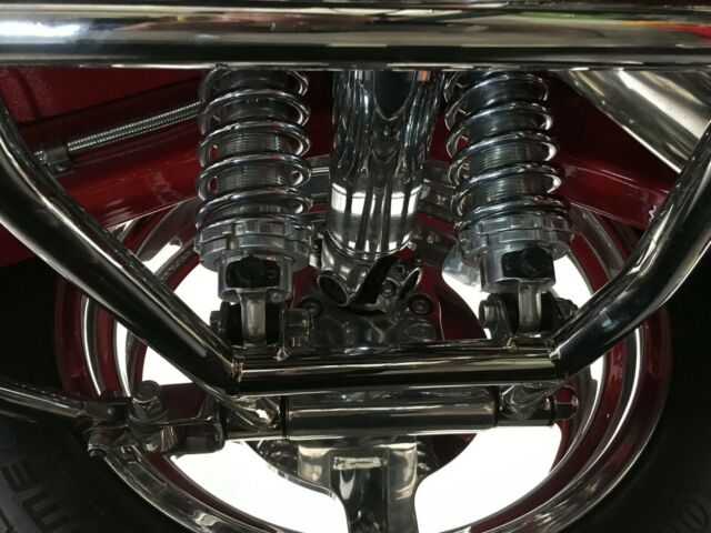 1962 Chevrolet Corvette RESTOMOD ART MORRISON LS3 PRO TOURING SHOW CAR - photo 10