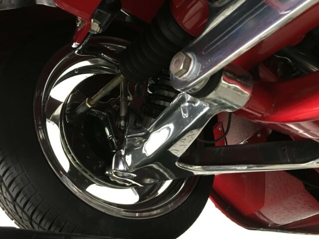 1962 Chevrolet Corvette RESTOMOD ART MORRISON LS3 PRO TOURING SHOW CAR - photo 12