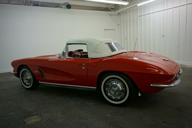 1962 Chevrolet Corvette - photo 8