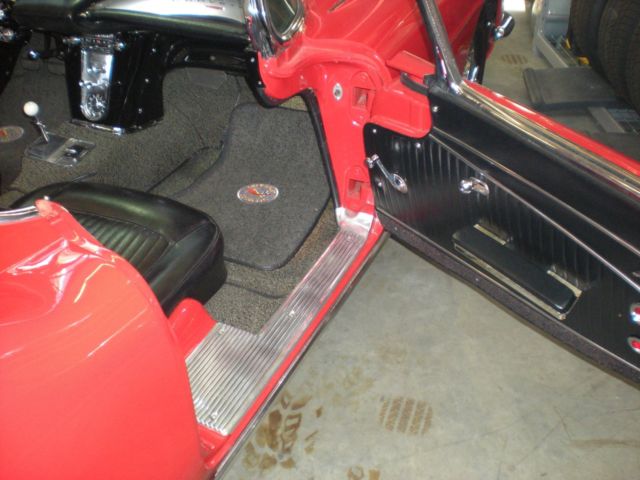 1962 Chevrolet Corvette convertible - photo 11