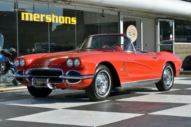 1962 Chevrolet Corvette Convertible, 327, 4 Speed, Great Colors! 1962 Chevrolet Corvette