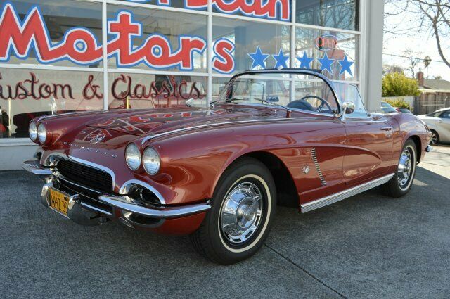 1962 Chevrolet Corvette Convertible 340HP 327 Complete Restoration w Hardt - photo 10