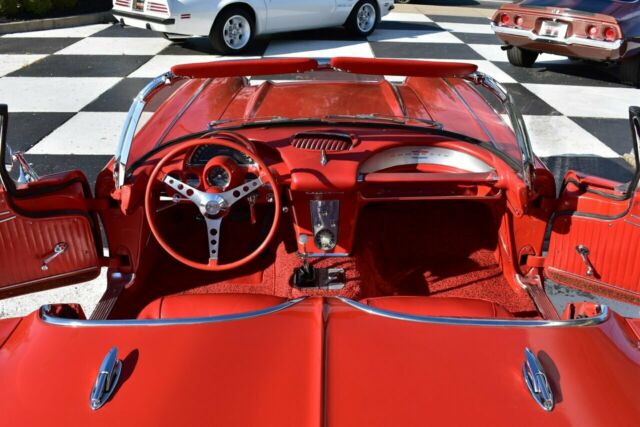 1962 Chevrolet Corvette - photo 2