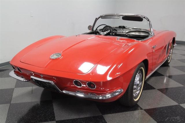 1962 Chevrolet Corvette Convertible - photo 12