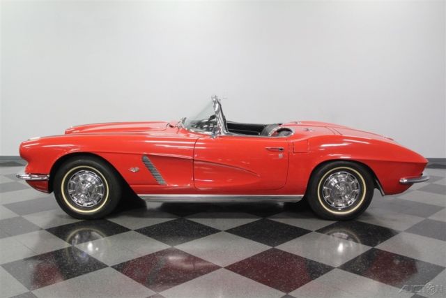 1962 Chevrolet Corvette Convertible - photo 2