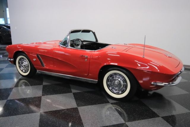 1962 Chevrolet Corvette Convertible - photo 9