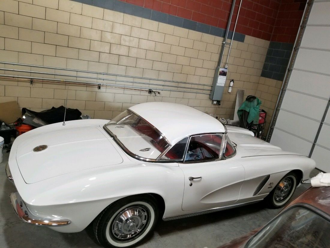 1962 Chevrolet Corvette softop and hardtop - photo 12