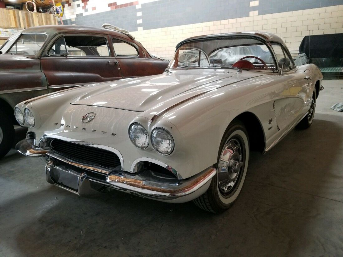 1962 Chevrolet Corvette softop and hardtop - photo 4