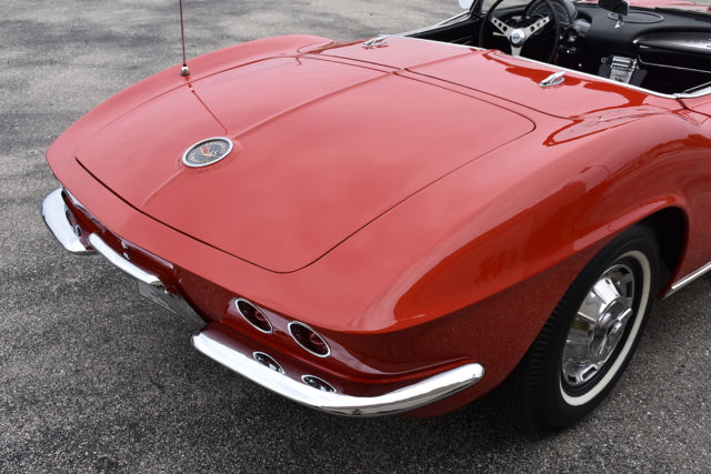 1962 Chevrolet Corvette Convertible 2-Door - photo 9
