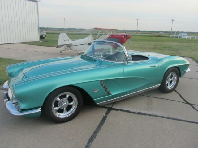 1962 Chevrolet Corvette - photo 10