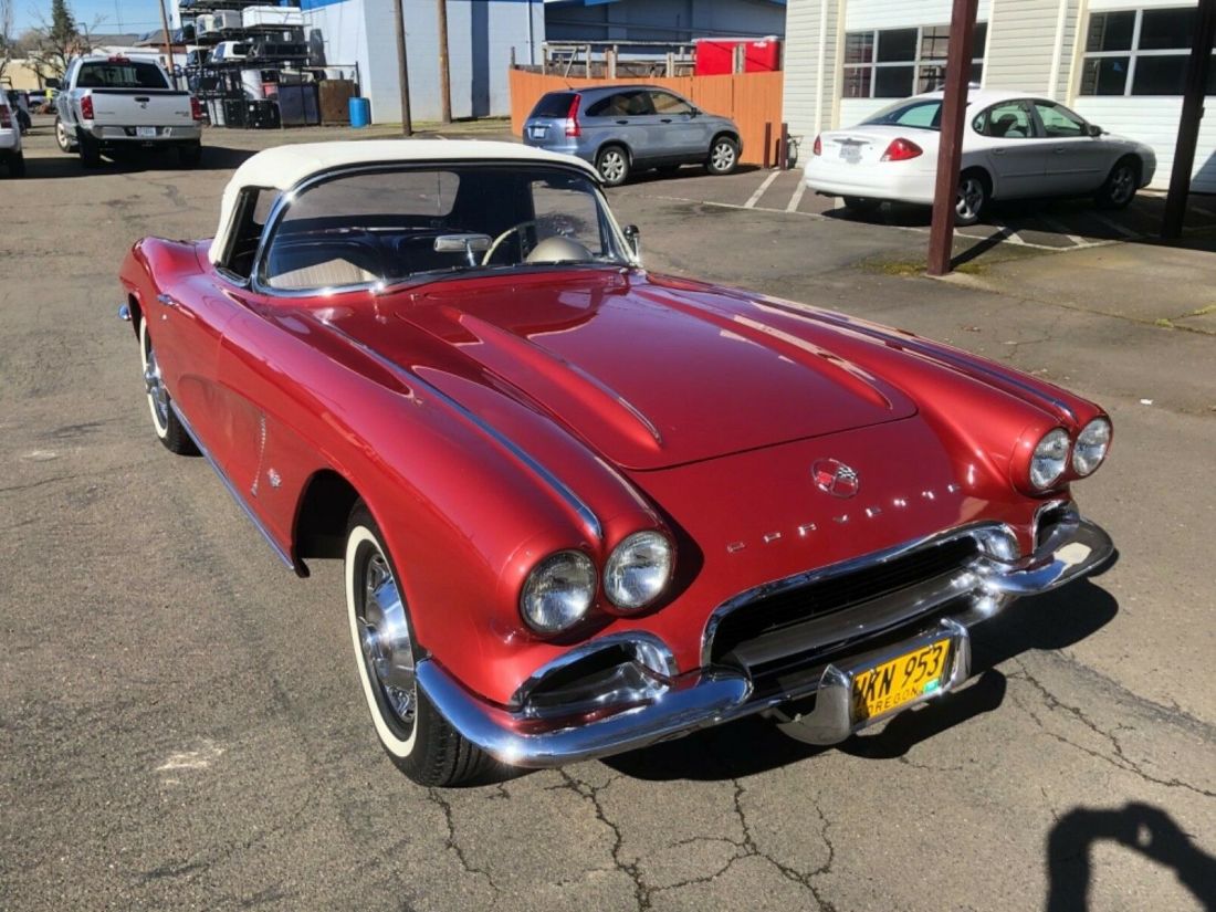 1962 Chevrolet Corvette Numbers Matching 340hp, 327 Motor 4 speed stick 1962 Chevrolet Corvette