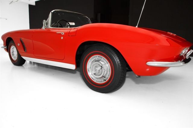 1962 Chevrolet Corvette Red 327/400hp Frame-Off - photo 4