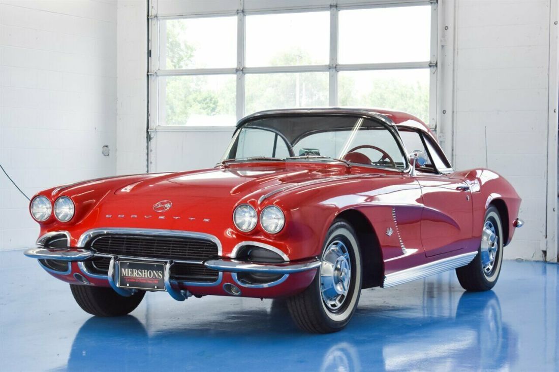 1962 Chevrolet Corvette, Red on Red, 340hp, 4 Speed, Auxiliary Hard Top! 1962 Chevrolet Corvette