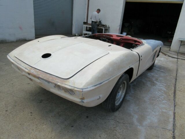 1962 Chevrolet Corvette CONVERTIBLE RESTO MOD BODY - photo 5