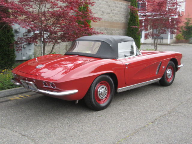 1962 Chevrolet Corvette Roadster 327 c.i. 360 h.p. Fuel Injected - photo 3