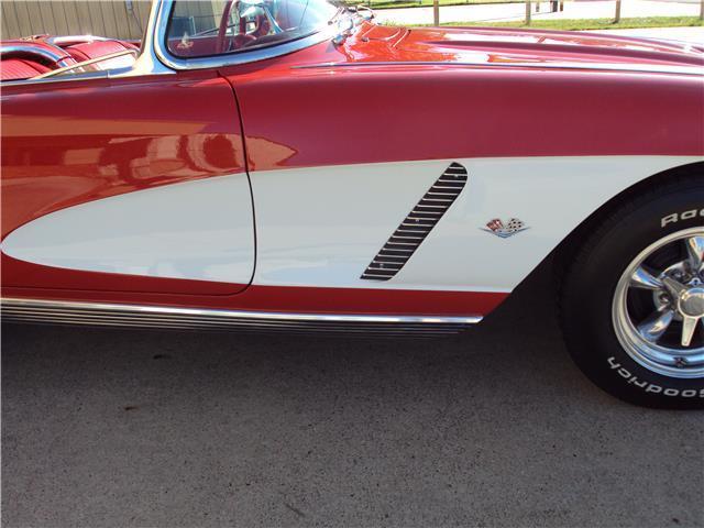 1962 Chevrolet Corvette Roadster - photo 10