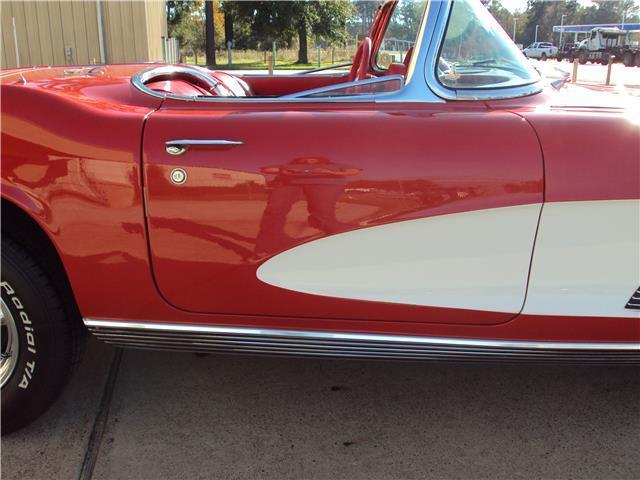 1962 Chevrolet Corvette Roadster - photo 12