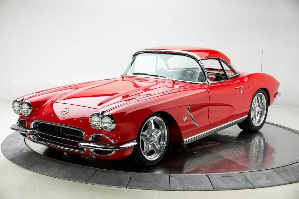 1962 Chevrolet Corvette V8 LS6 Automatic 4-Speed Coupe Red 1962 Chevrolet Corvette