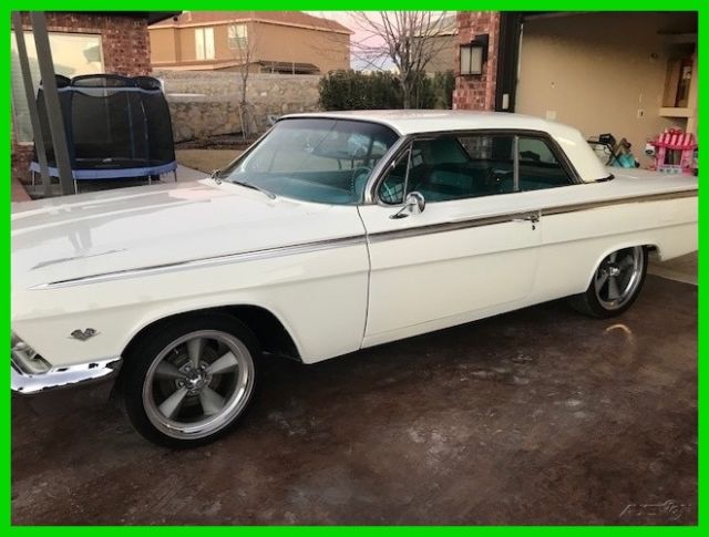 1962 Chevrolet Impala 2-Door Coupe, 327ci V8, 3-Spd Auto Transmission, Restored 1962 Chevrolet Impala Resto-Mod