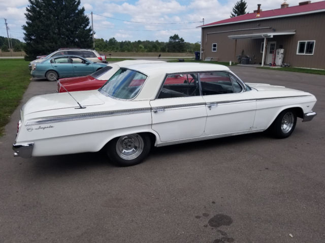1962 Chevrolet Impala 4DR - photo 13
