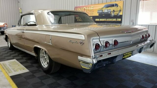 1962 Chevrolet Impala - photo 6